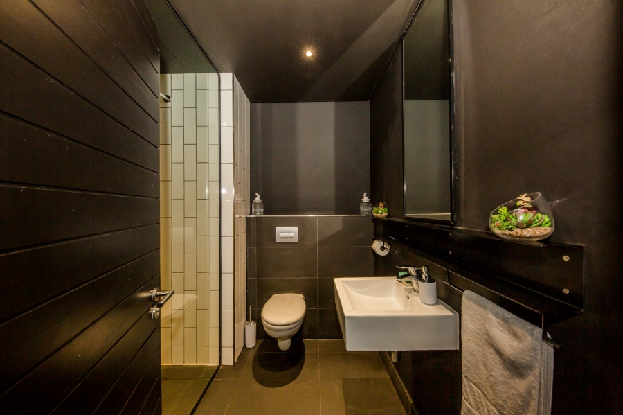 2 Bedroom Property for Sale in Woodstock Western Cape